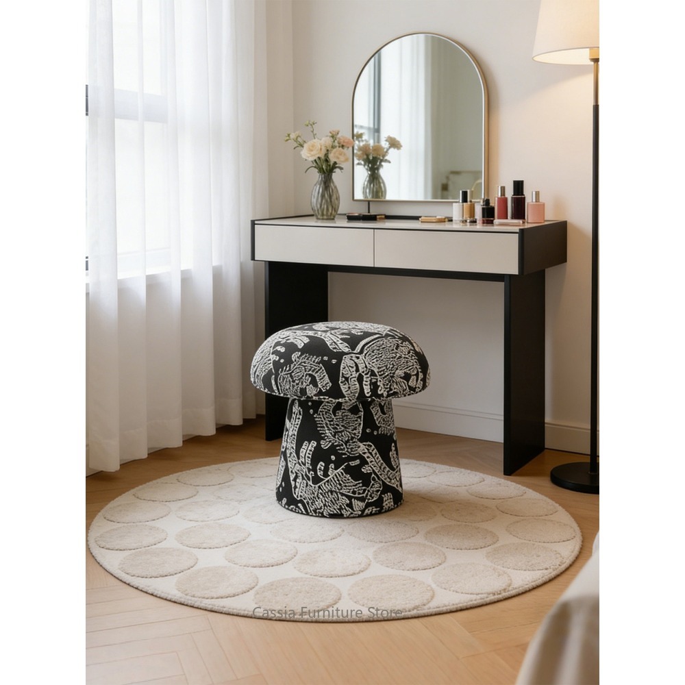 Desk Setup Girl - Mushroom Stool for Bedroom Vanity, Retro