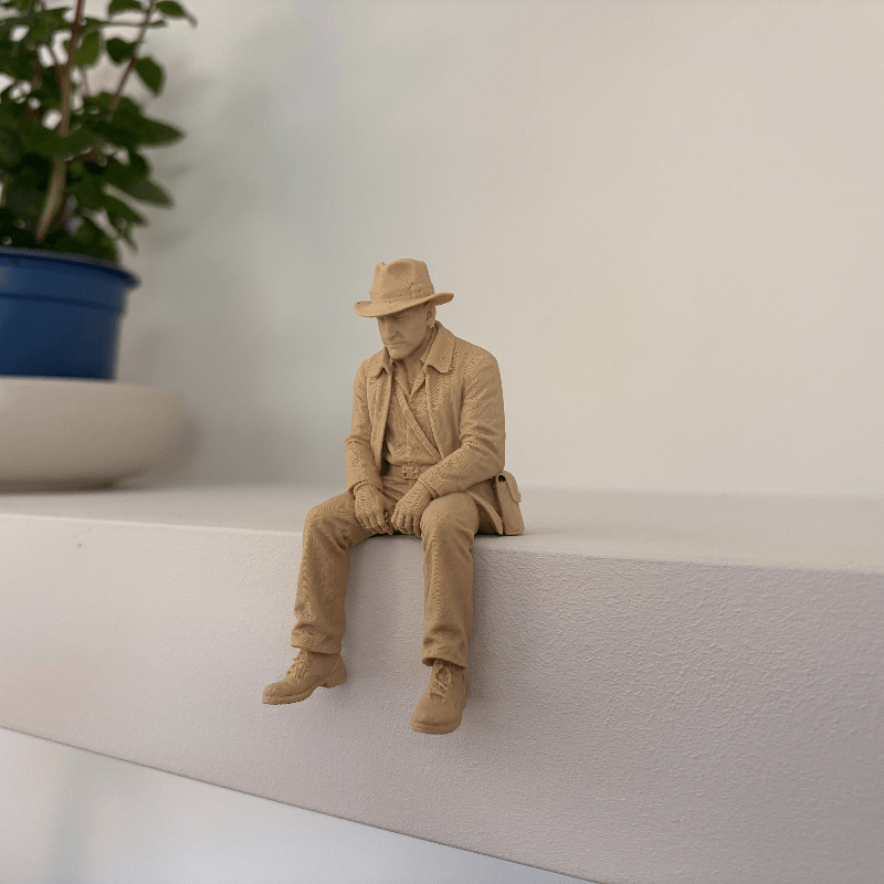 Matte Beige Explorer Edge Sitt - Desk Setup Shelf recension och pris