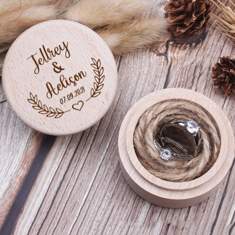 Personalized Engraved Wooden R - Ring Binder Box recension och pris