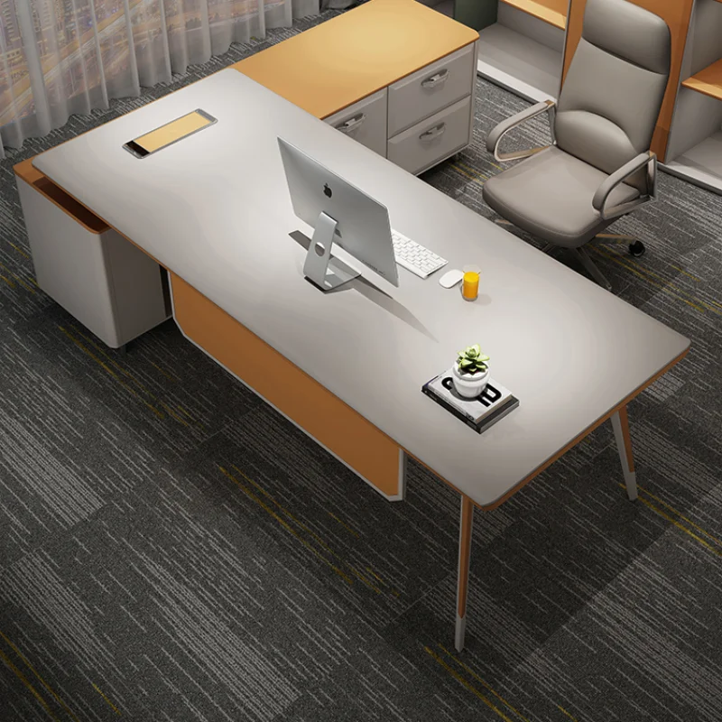 Motion Simple Table Workshop M - Desk Setup With Tv recension och pris